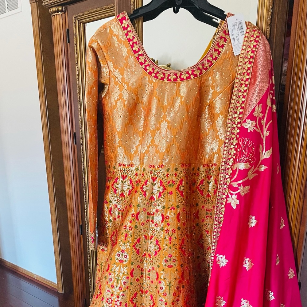 Brand new Indian outfit from Meena Bazaar - floor length. See original tag.